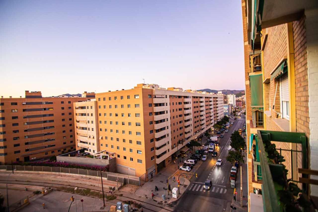 Apartamento Heroes De Sostoa Málaga Exterior foto