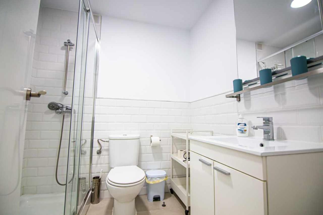 Apartamento Heroes De Sostoa Málaga Exterior foto